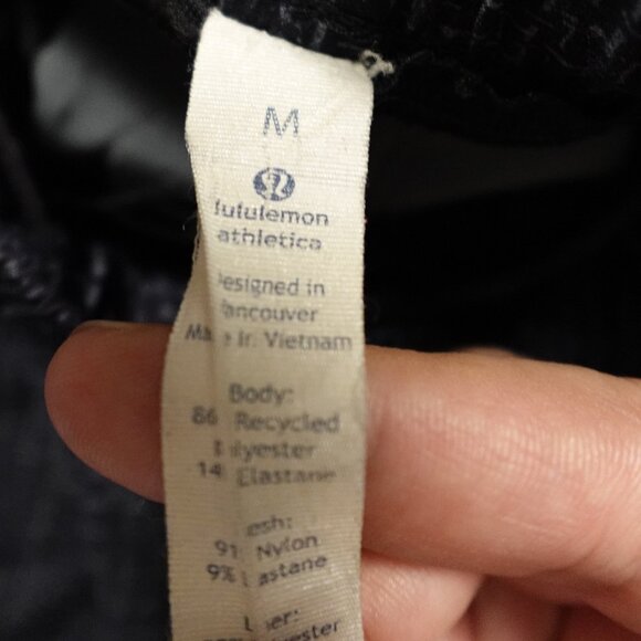 Lululemon Athletic Shorts Men’s Medium Black Gray 5” Inseam Run Training - Picture 2 of 11